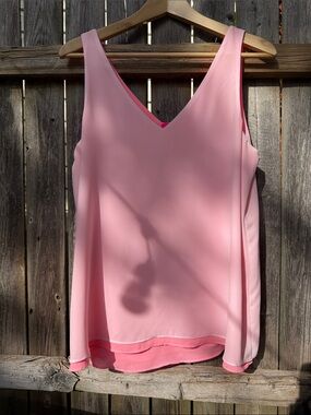 Pink V-Neck Sleeveless Women's Top